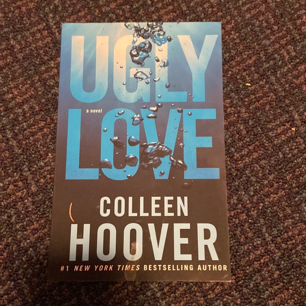 Ugly Love by Colleen Hoover
